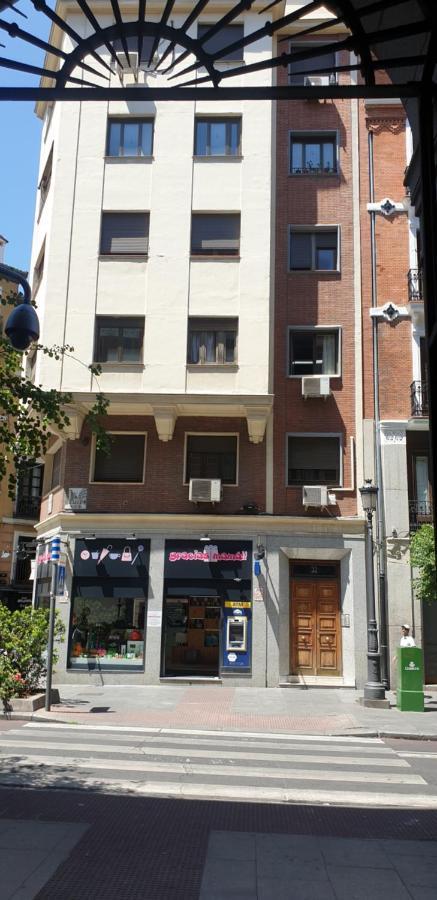Ferienwohnung Valentina Madrid Exterior foto